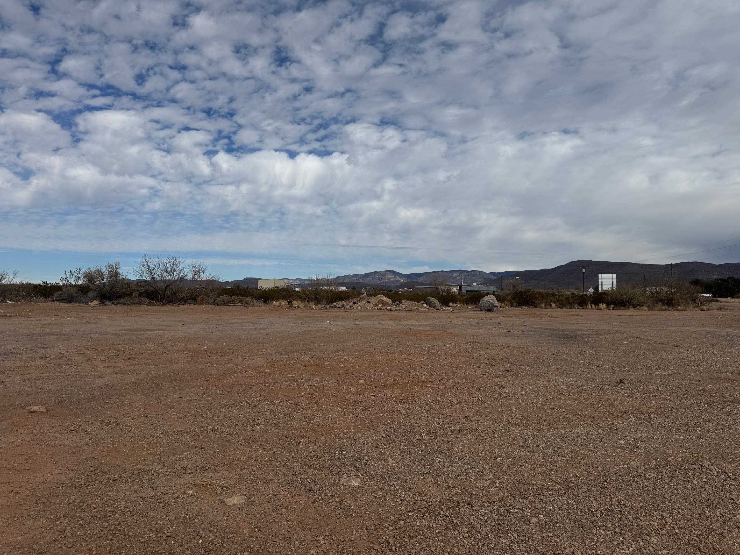 11 US Hwy 82