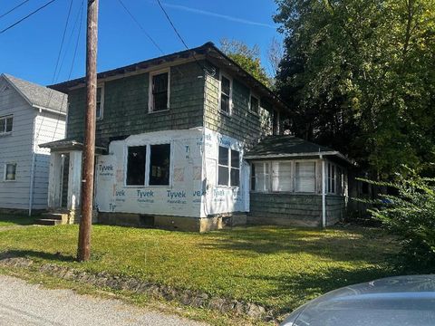 Homes For Sale - 316 W Mount Vernon<br/> Titusville, PA 16354