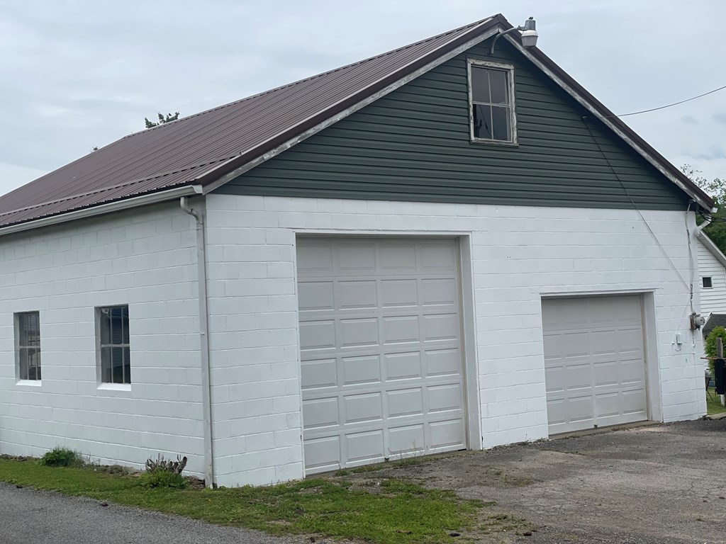 3711 Brookville Street, Hawthorn, Pennsylvania image 2