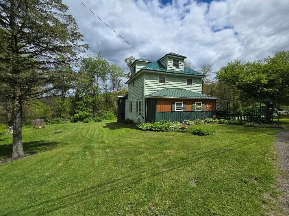 4212 Dayton Road, New Bethlehem, Pennsylvania image 2