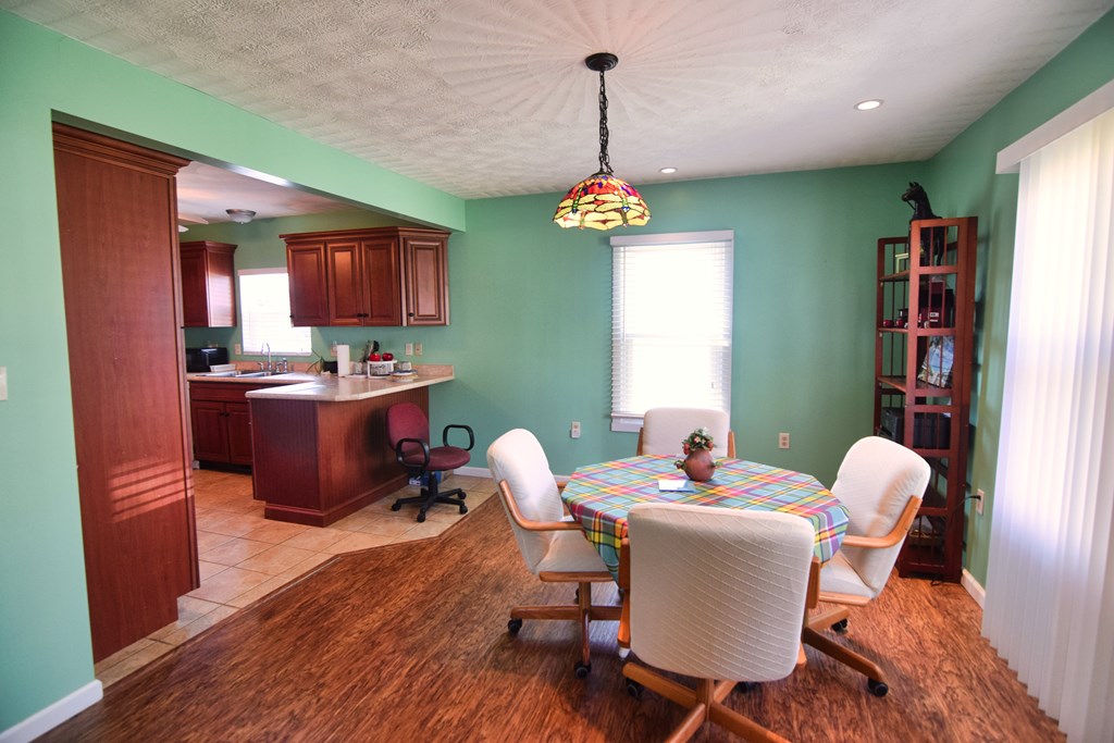 1525 Woodland Ave, Franklin, Pennsylvania image 8
