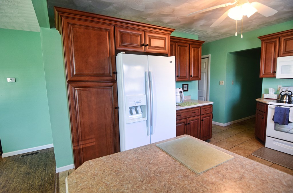 1525 Woodland Ave, Franklin, Pennsylvania image 10