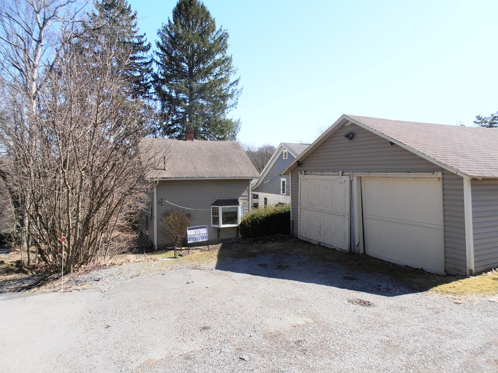 714 Allegheny Ave, Oil City, Pennsylvania image 25