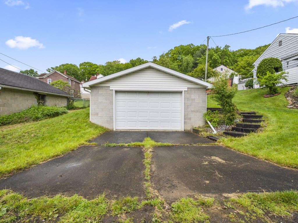 631 E. Spruce Street, Titusville, Pennsylvania image 26
