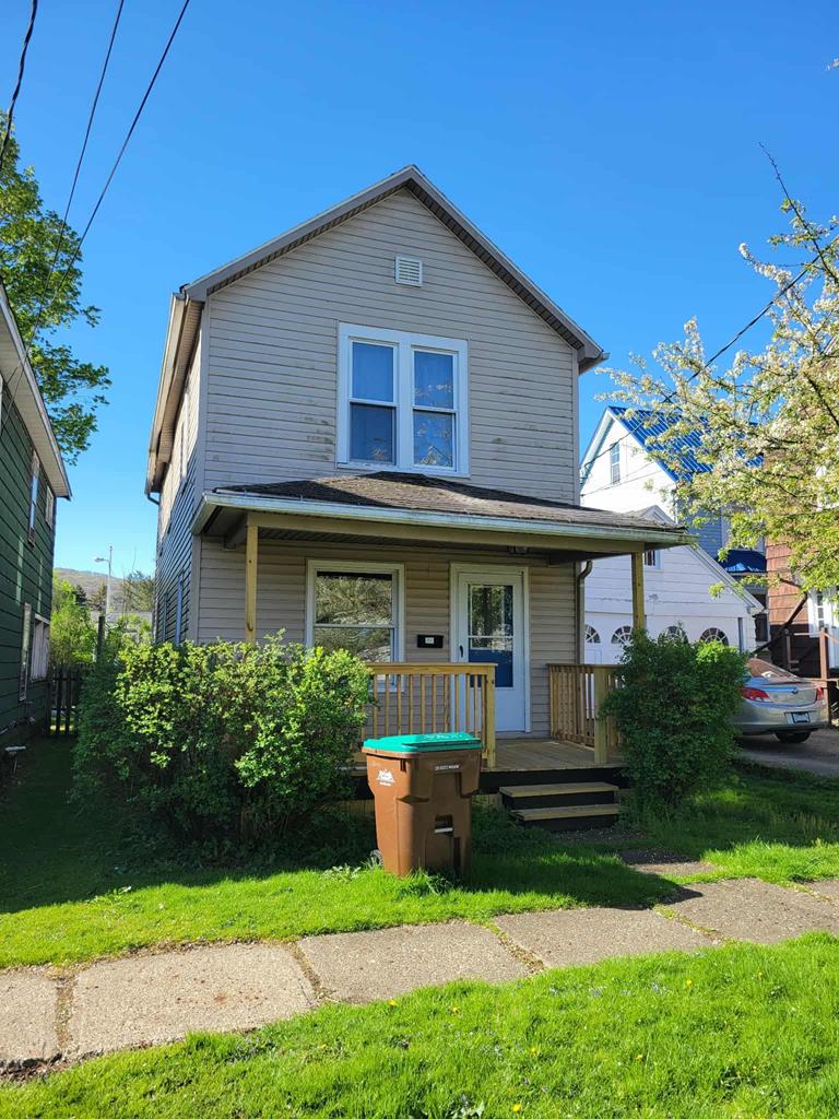 317 Fifth Street, Franklin, Pennsylvania image 1
