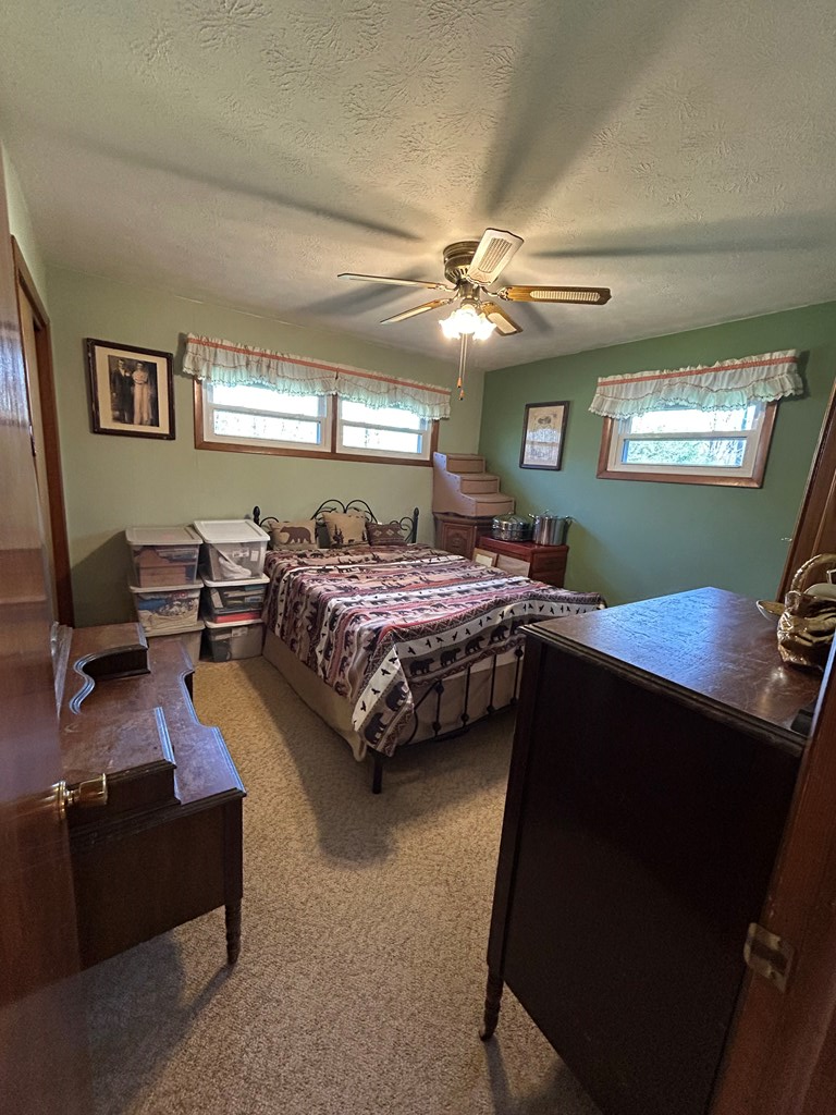 1268 Van Road, Cranberry, Pennsylvania image 17