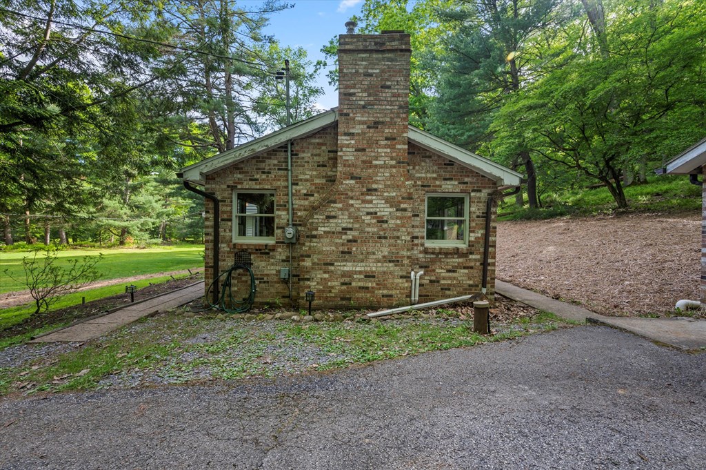 1561 River Road, Cooksburg, Pennsylvania image 3