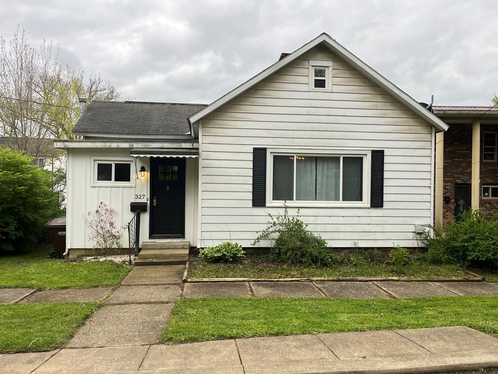327 East Elm St, Titusville, Pennsylvania image 2