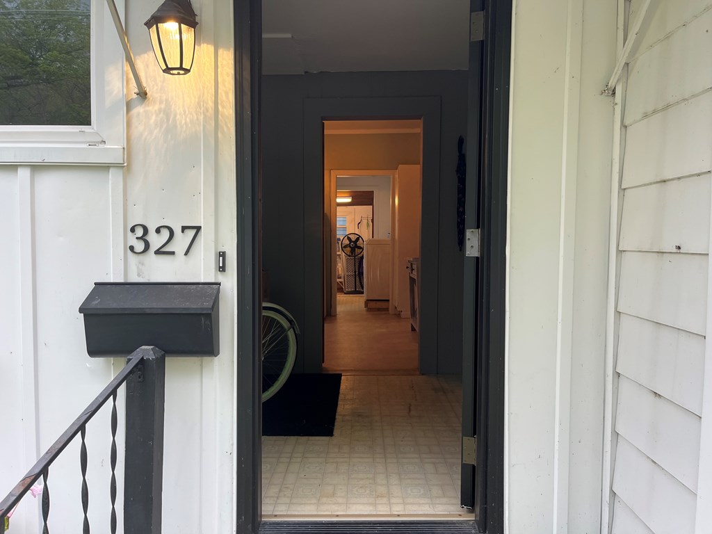 327 East Elm St, Titusville, Pennsylvania image 3