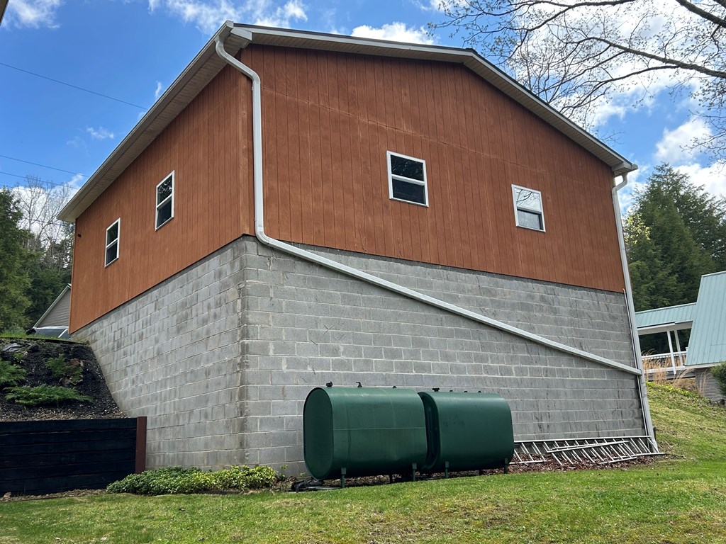 86 East Maple Lane, Clarion, Pennsylvania image 9