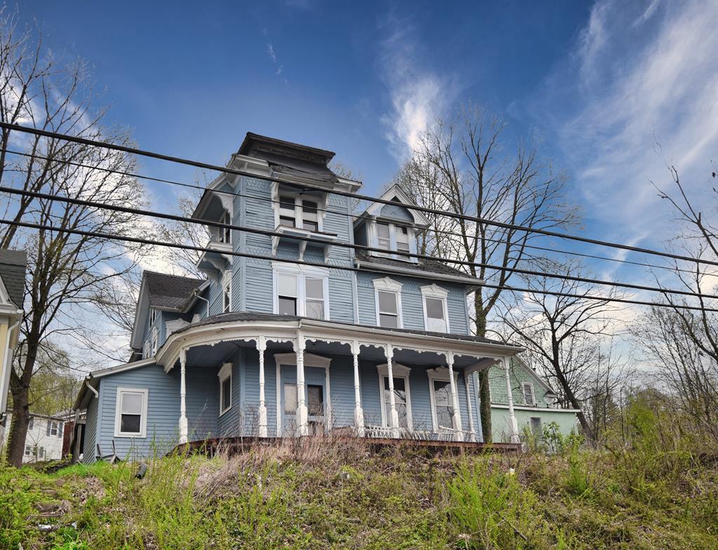 16 Colbert Ave, Oil City, Pennsylvania image 1