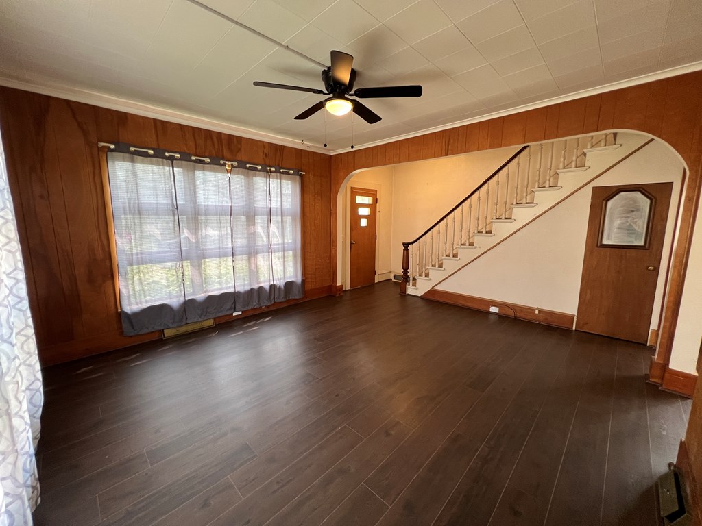 842 W Spring St, Titusville, Pennsylvania image 2
