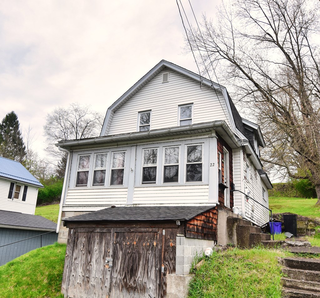 22 Cherry Alley, Oil City, Pennsylvania image 2