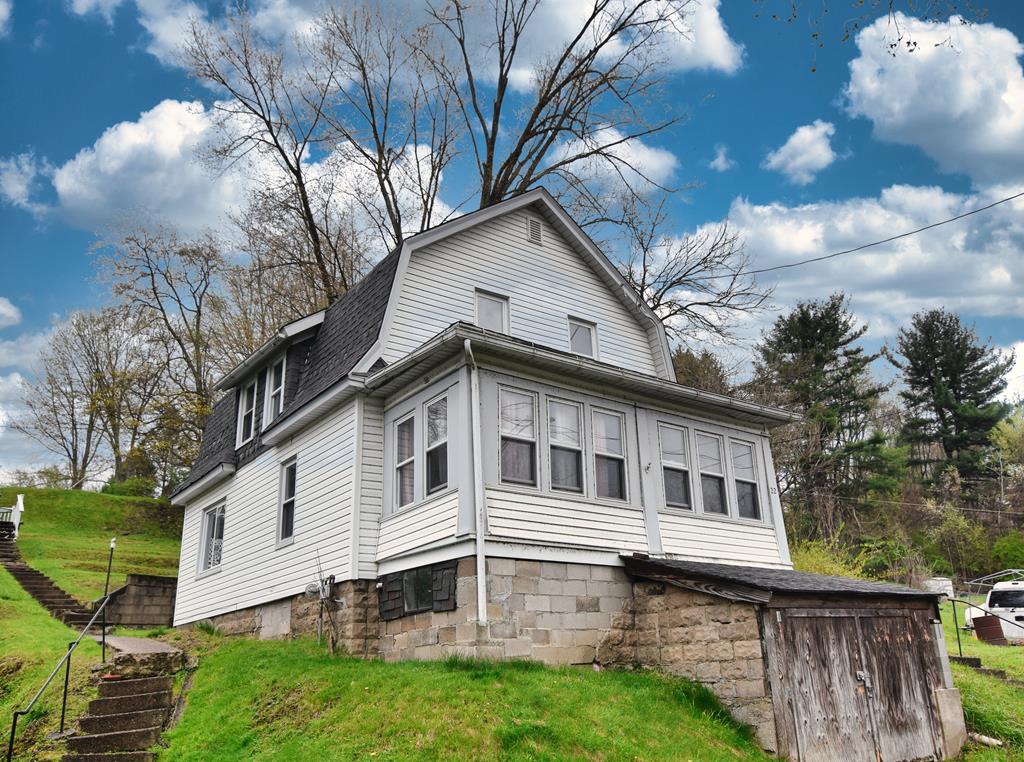 22 Cherry Alley, Oil City, Pennsylvania image 1
