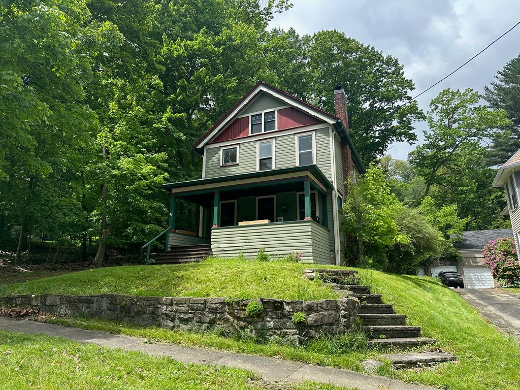 324 16th St, Franklin, Pennsylvania image 1