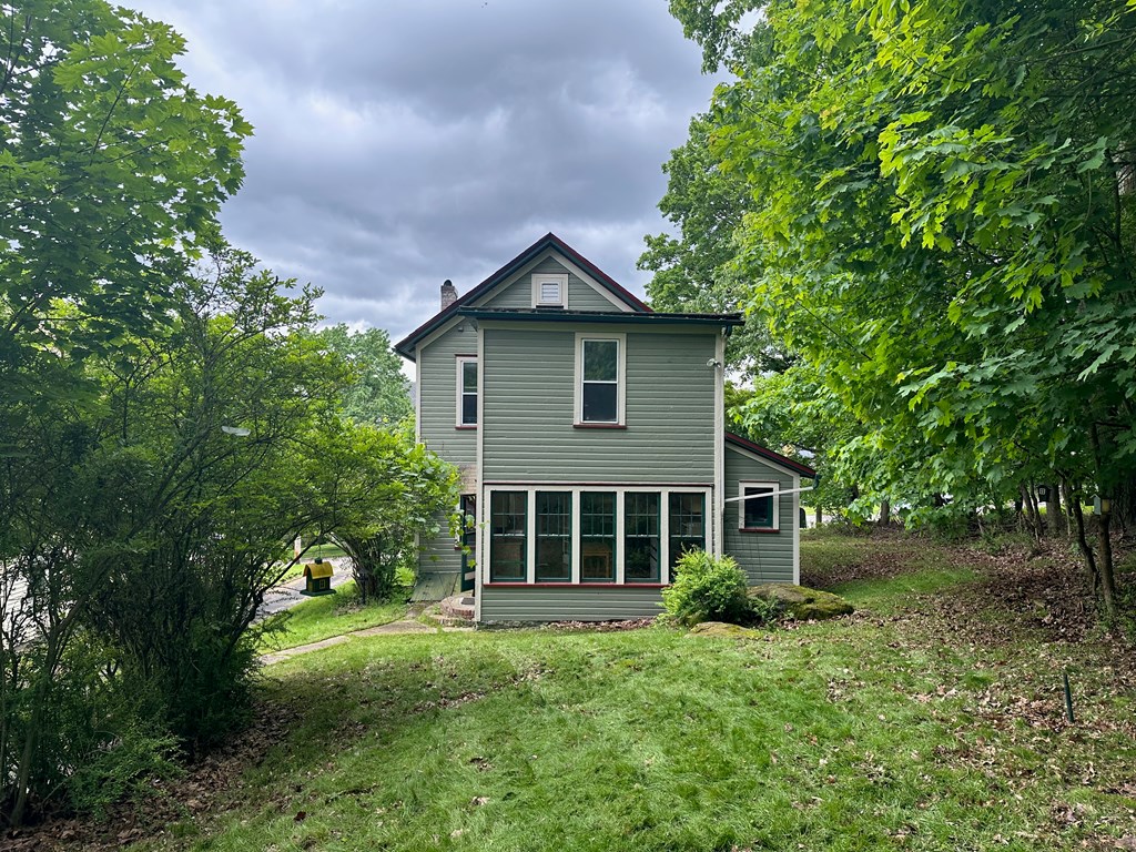 324 16th St, Franklin, Pennsylvania image 4