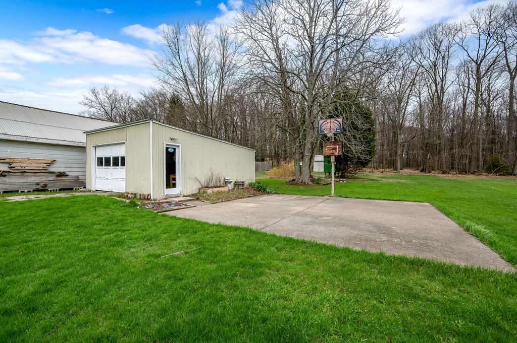 1419 Branchton Rd, Hilliards, Pennsylvania image 29