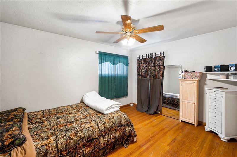 1419 Branchton Rd, Hilliards, Pennsylvania image 16