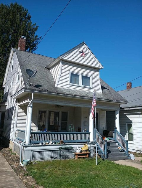 Homes For Sale - 1426 Chestnut Street<br/> Franklin, PA 16323