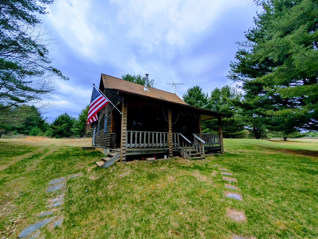 2141 Roundtown Dr, Leeper, Pennsylvania image 4