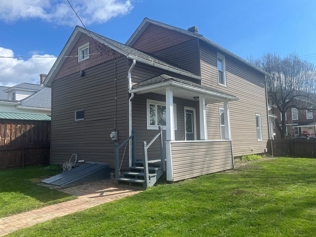 413 North Brown Street, Titusville, Pennsylvania image 4