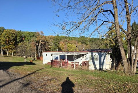 Mobile Home For Sale - 91 Mill Alley/street St<br/> Clarion County, Rimersburg, PA 16248