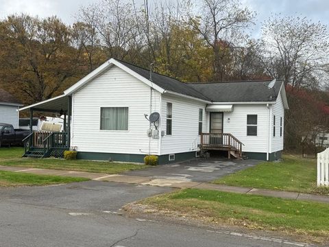 Vacant Land For Sale - 3857 Academy Street<br/> Utica, PA 16362