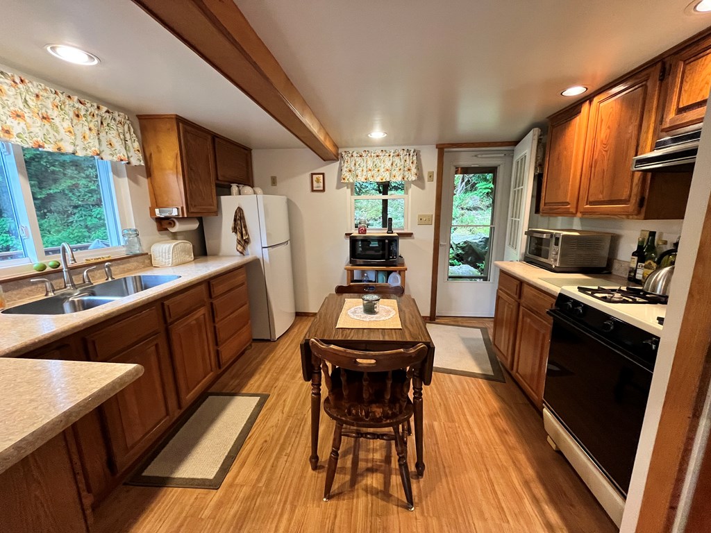 688 North Tunnel Rd, Kennerdell, Pennsylvania image 42
