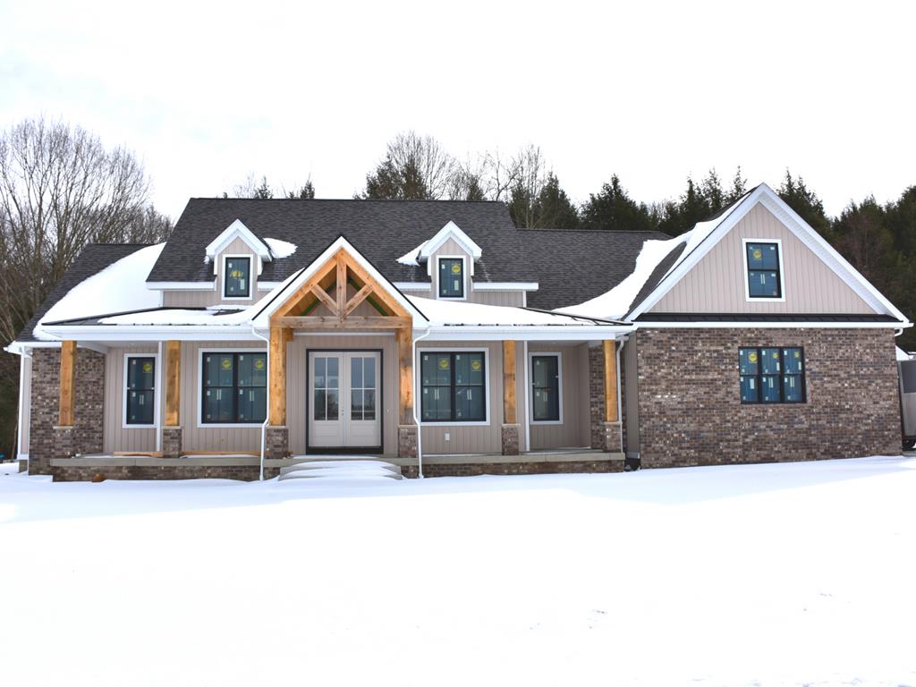 15990 Meadow Drive, Saegertown, Pennsylvania image 1