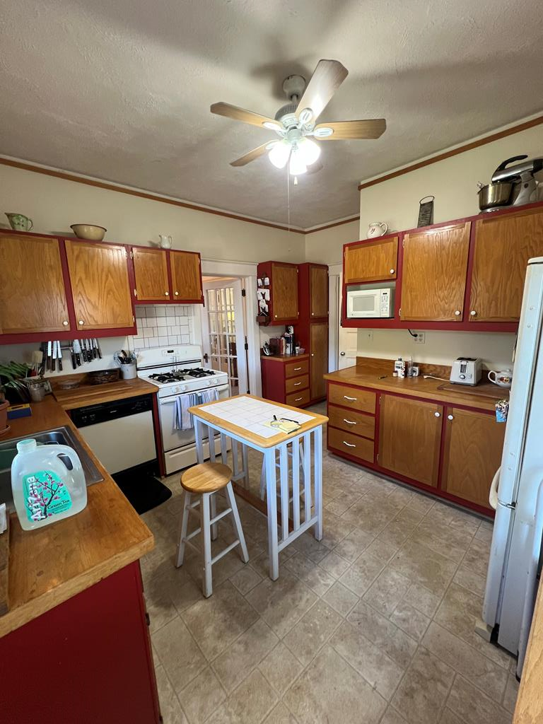 148 West 3rd St, Oil City, Pennsylvania image 20