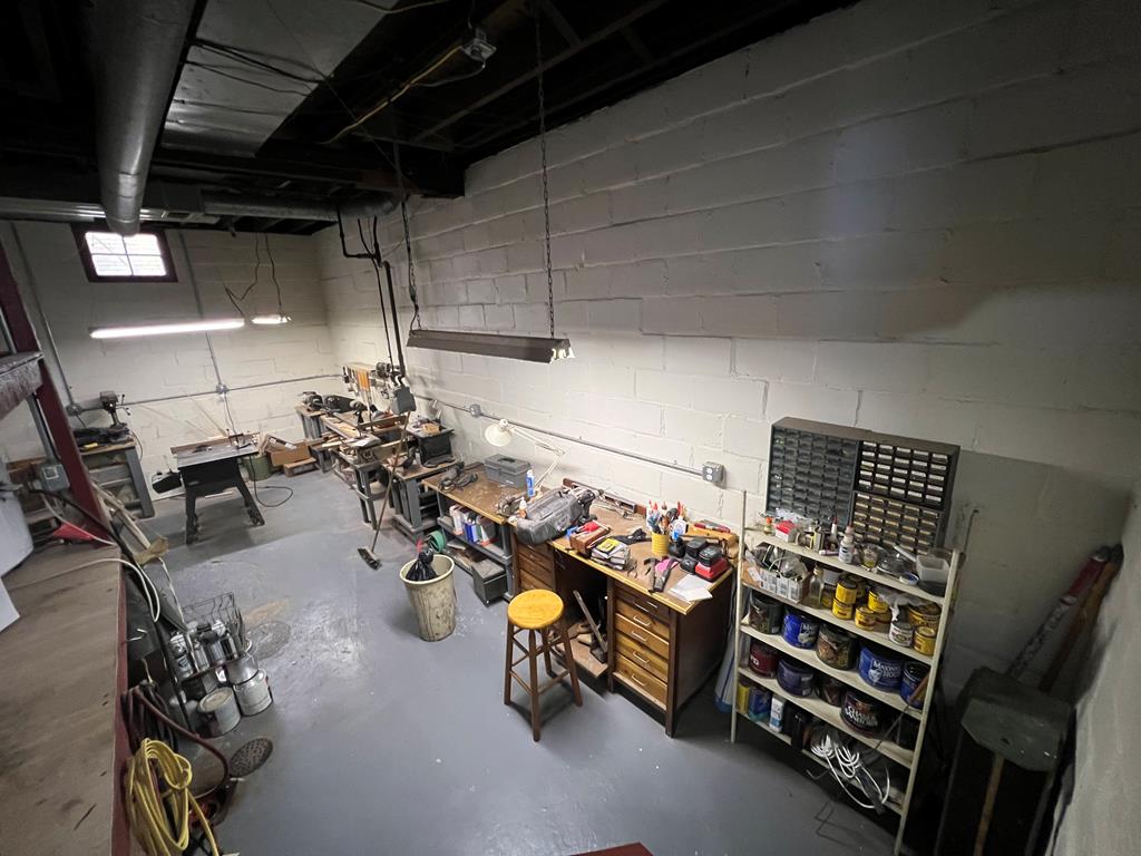 148 West 3rd St, Oil City, Pennsylvania image 32