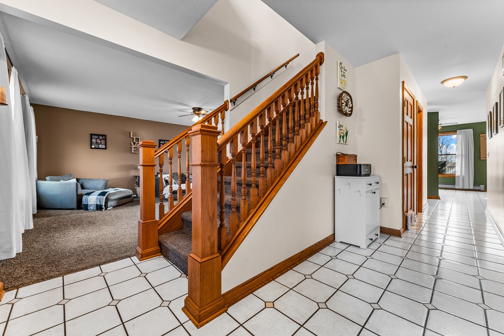 571 Miller Road, Franklin, Pennsylvania image 28