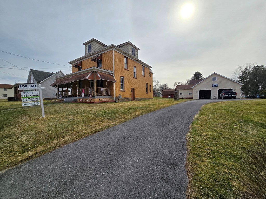 346 Lawsonham St, Rimersburg, Pennsylvania image 3