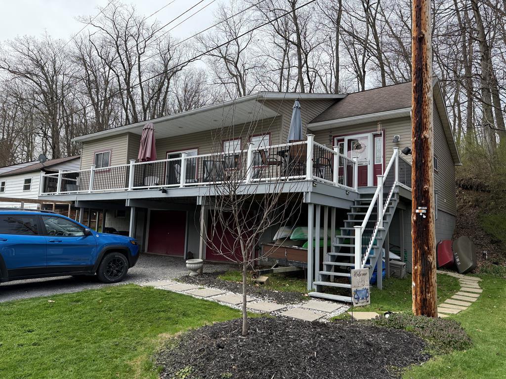 220 Causeway Drive, Franklin, Pennsylvania image 2