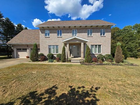 Homes For Sale - 109 Hillcrest Dr<br/> Punxsutawney, PA 15767