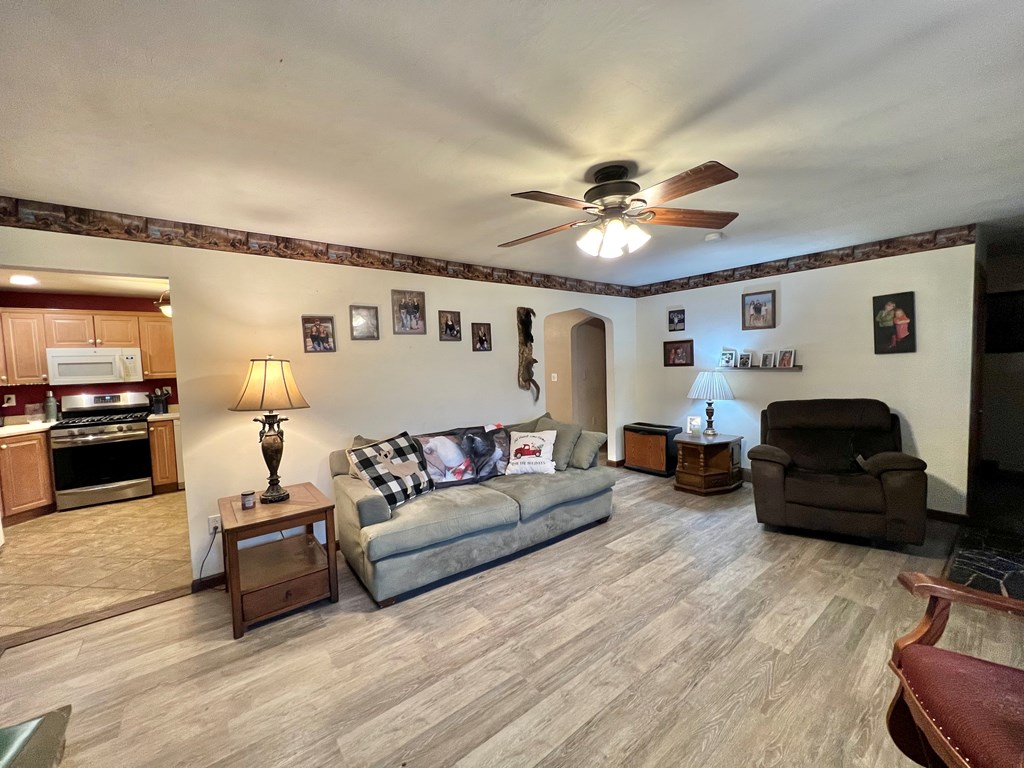 18 Ellen Drive, Oil City, Pennsylvania image 10