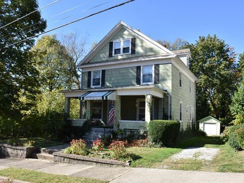 Homes For Sale - 676 Cullum Street<br/> Meadville, PA 16335