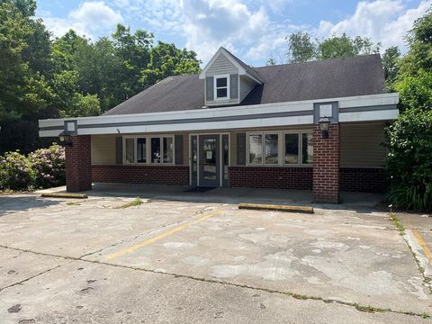 Homes For Sale - 823 West Spring Street<br/> Titusville, PA 16354