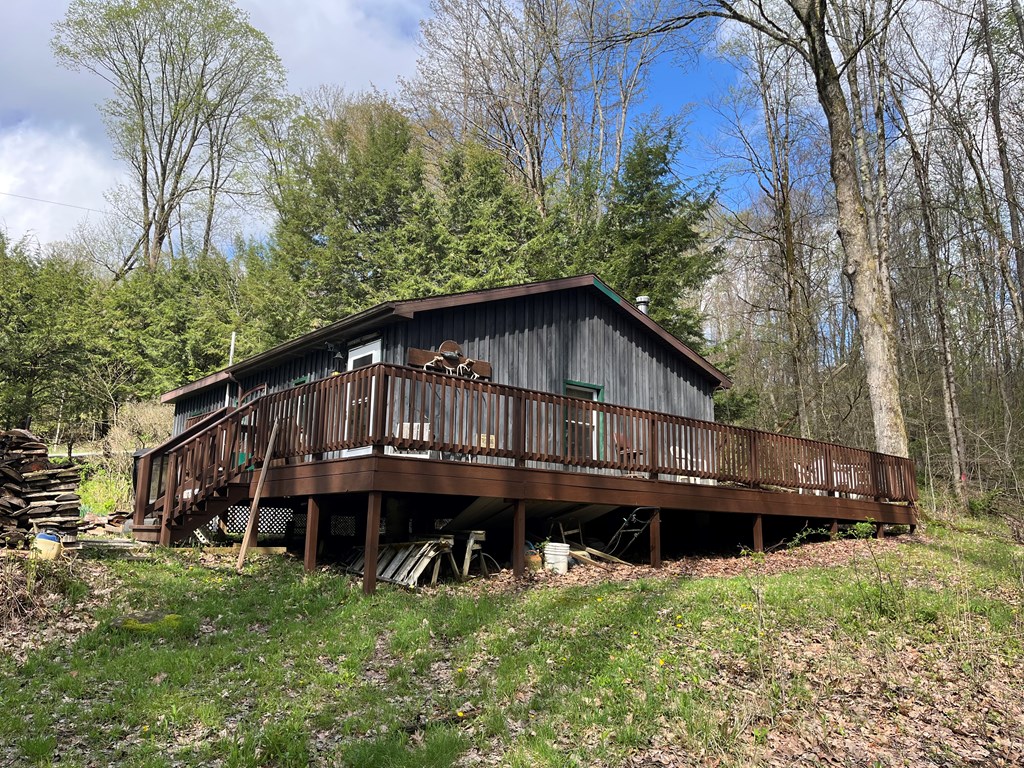 450 Ongley Hill Road, Grand Valley, Pennsylvania image 4