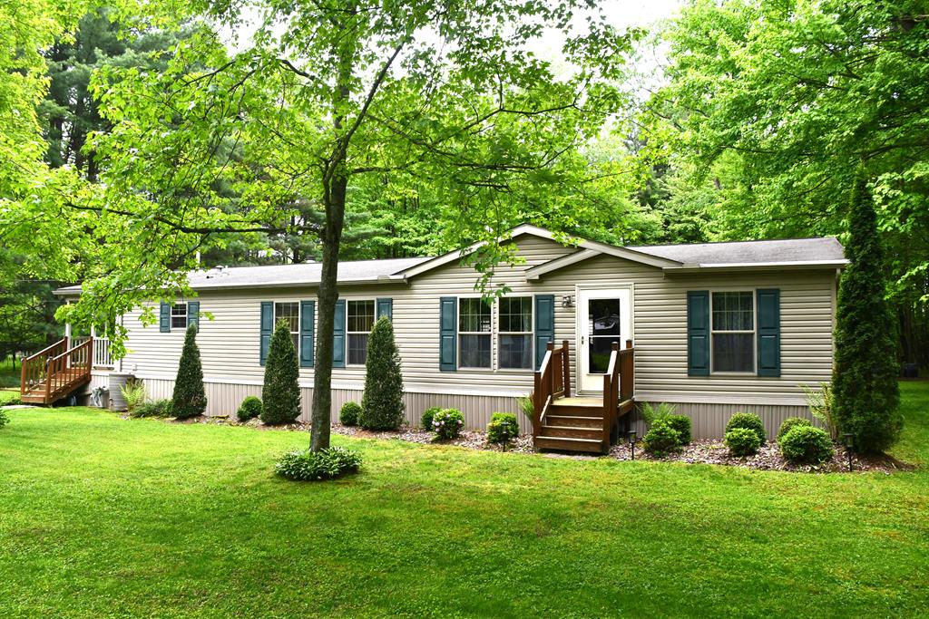 163 Snowdrift Lane, Marienville, Pennsylvania image 1