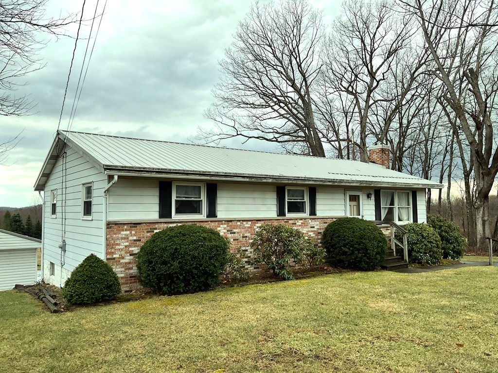 1052 Spruce Road, Summerville, Pennsylvania image 6
