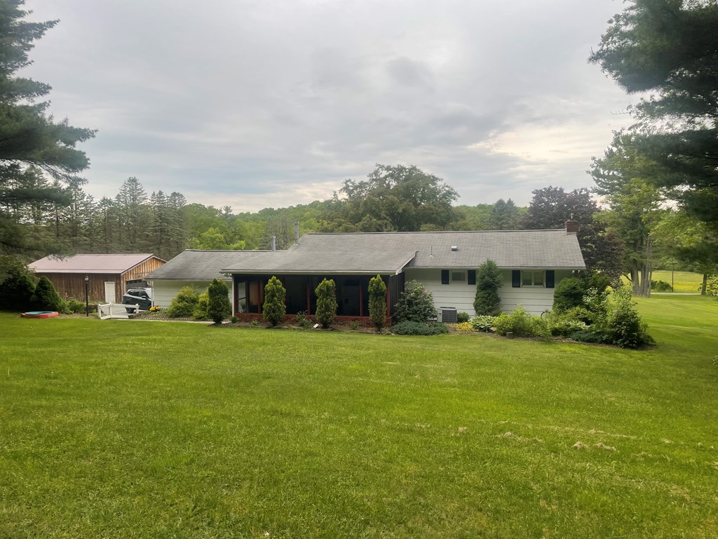 3744 Cl School Road, Strattanville, Pennsylvania image 2