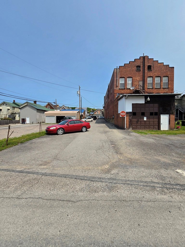 Broad St, New Bethlehem, Pennsylvania image 2