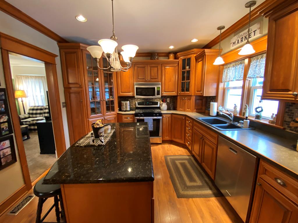 355 Oak Road, Oil City, Pennsylvania image 9