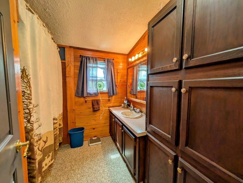 159 Lease Rd, West Hickory, Pennsylvania image 7
