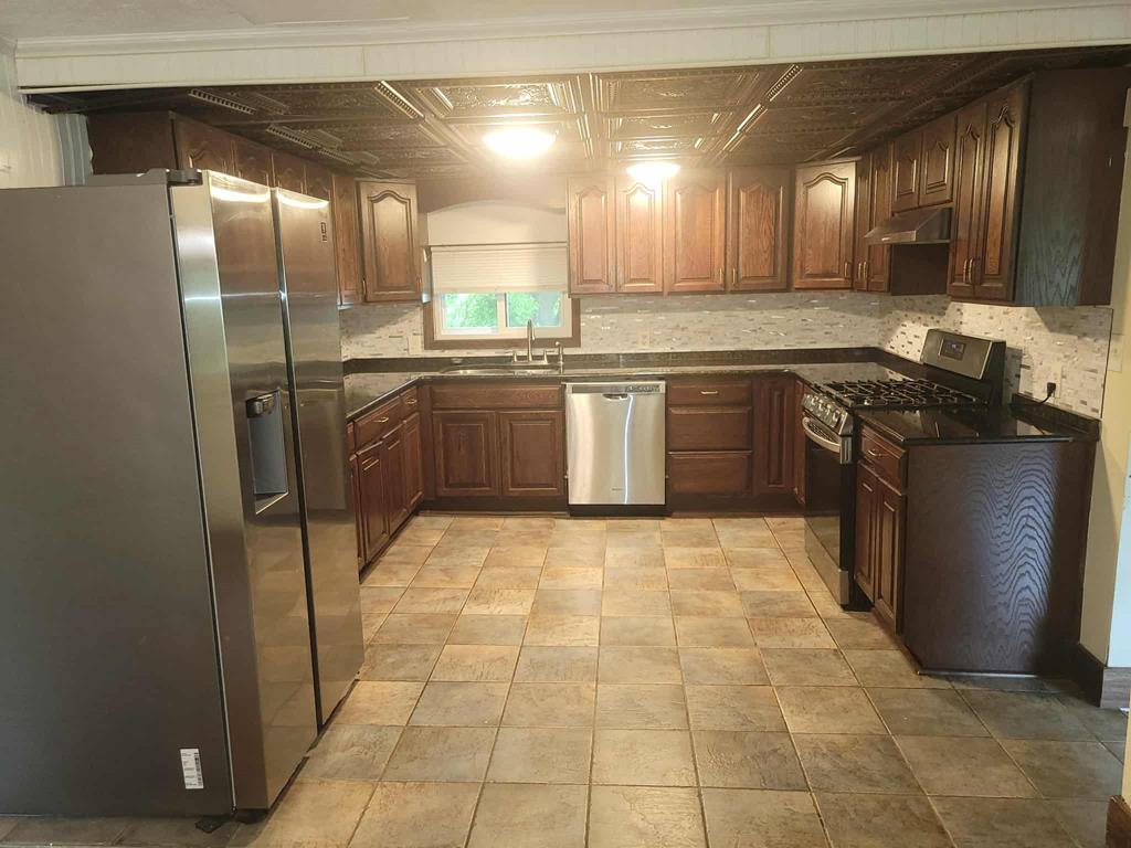 312 Erie Street, Franklin, Pennsylvania image 5