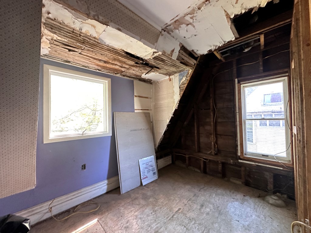 149 W 3rd Street, Oil City, Pennsylvania image 35