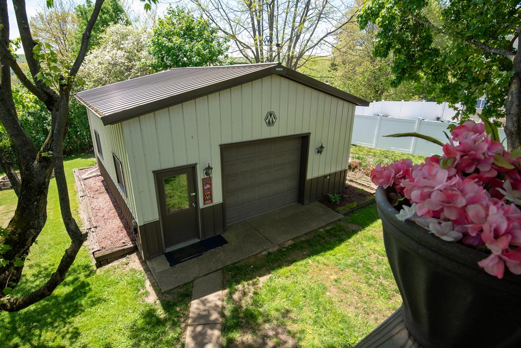 36 Circle St, Franklin, Pennsylvania image 6