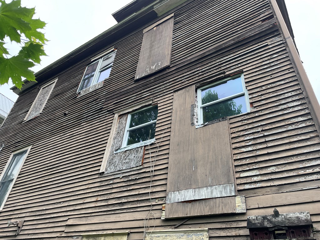 924 W 1st St, Oil City, Pennsylvania image 38