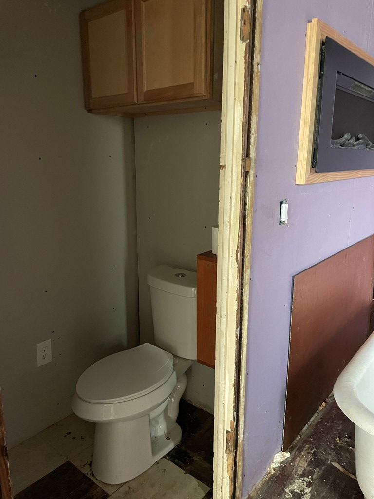 924 W 1st St, Oil City, Pennsylvania image 17